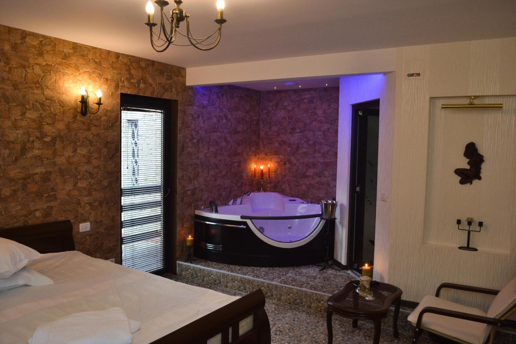 Pension Casa Wenge Sinaia Phòng bức ảnh