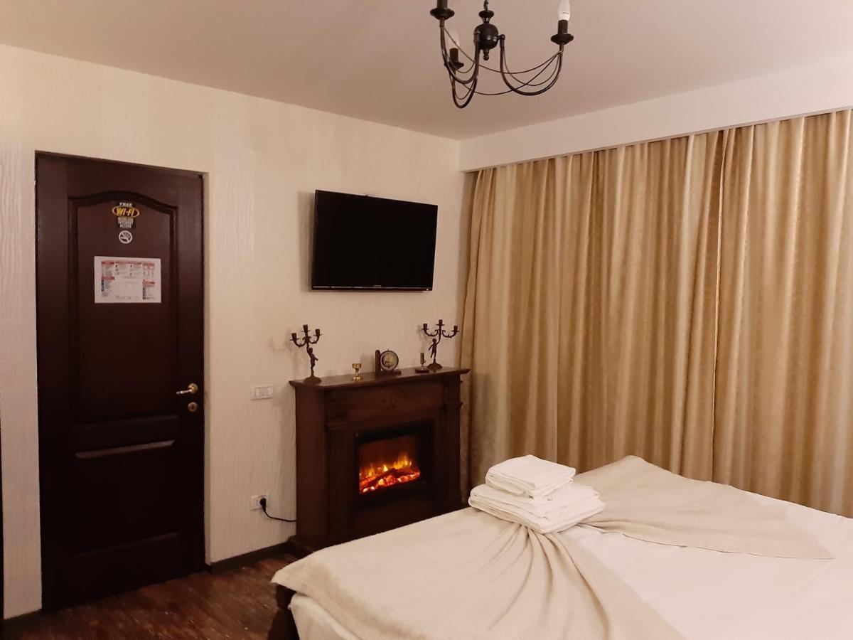 Pension Casa Wenge Sinaia Ngoại thất bức ảnh